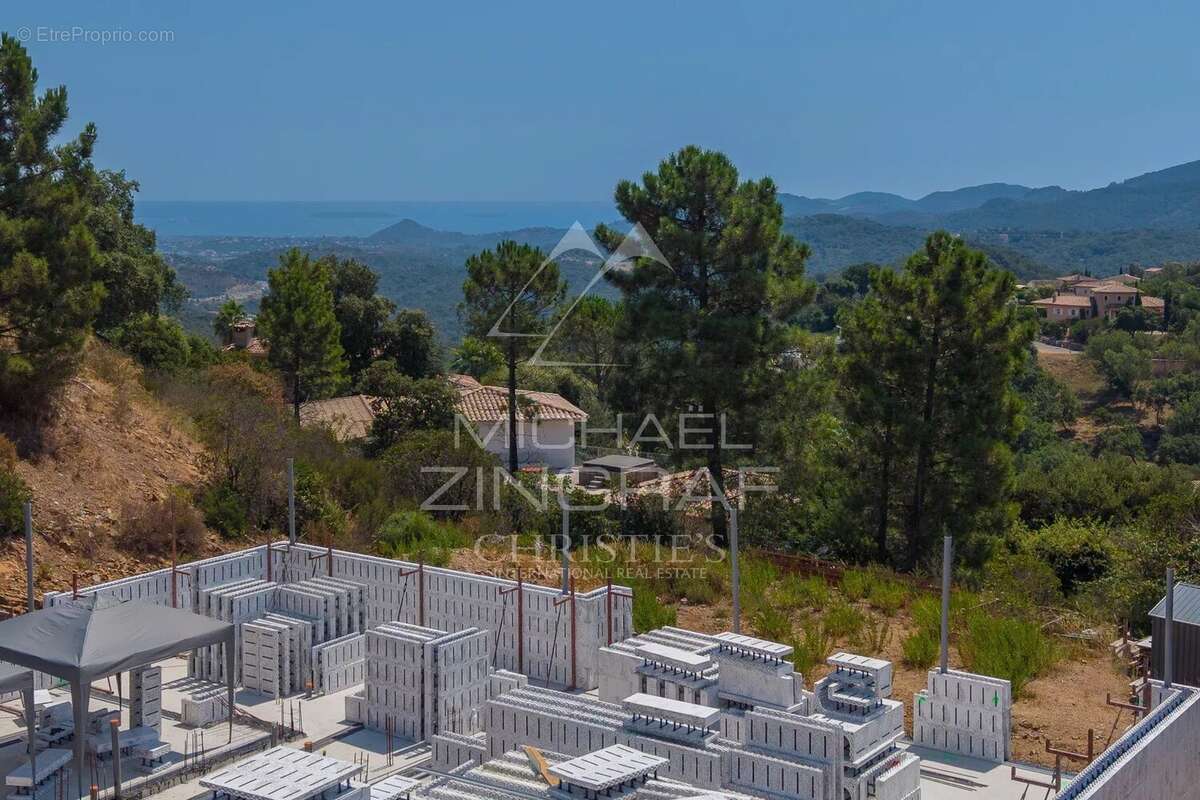 Terrain avec projet prêt à construire et vue imprenable - photo 14