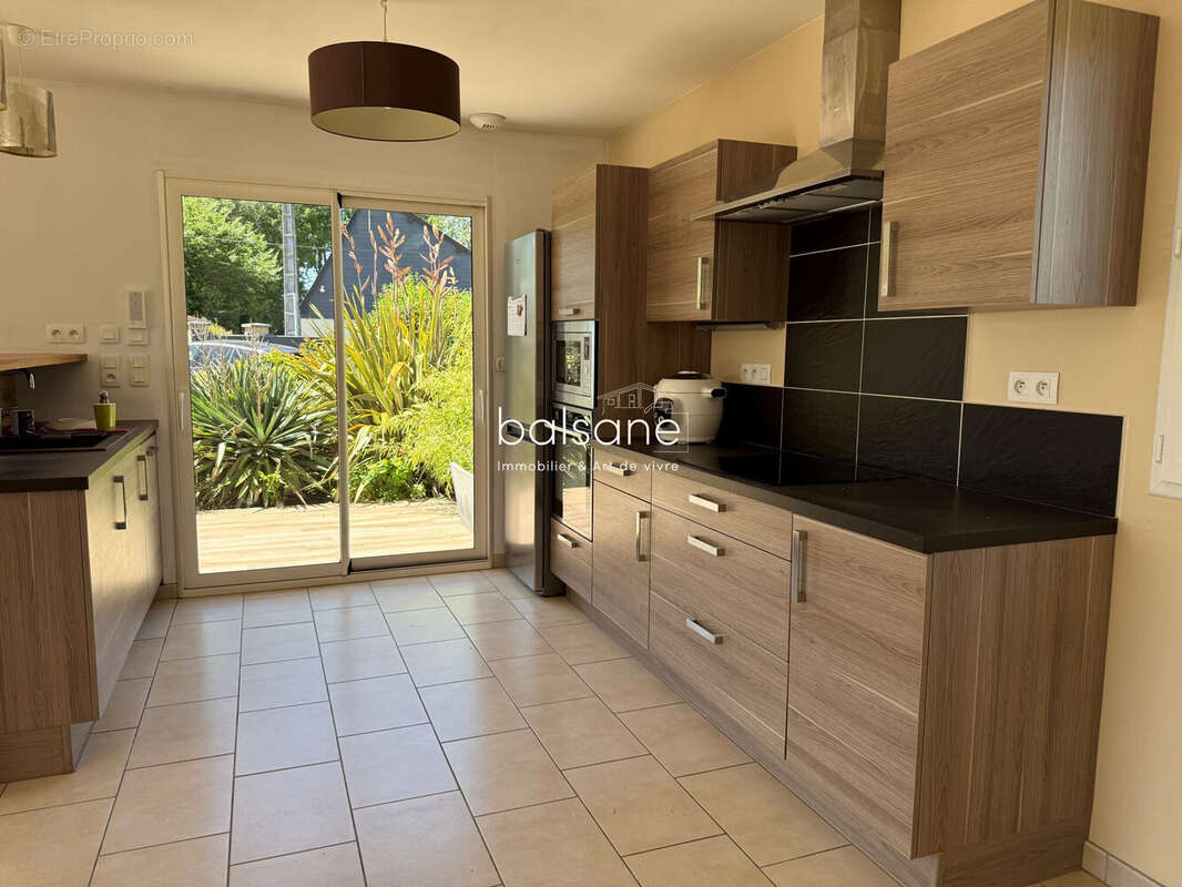 Maison 105 m² à Bourg-Achard  - photo 2