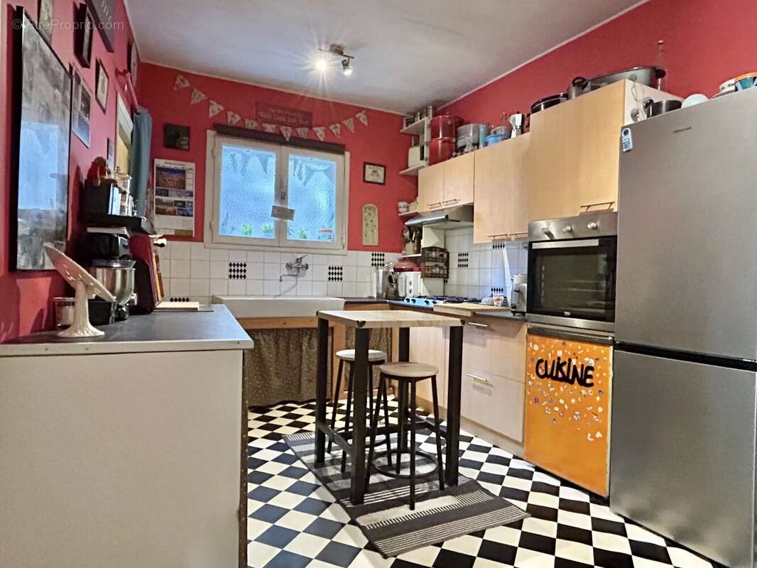 Maison à SAUZE-VAUSSAIS