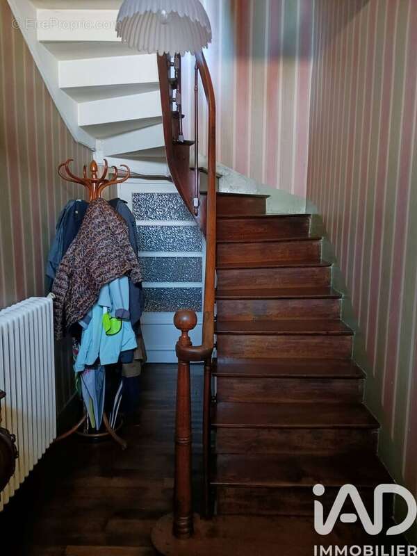 Maison 173 m² à Saint-Martin-L'ars  - photo 8