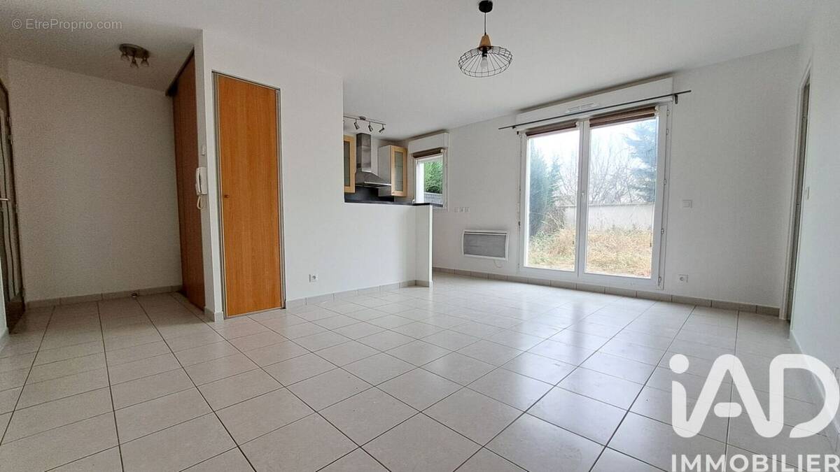 Photo 1 - Appartement à PONTAULT-COMBAULT