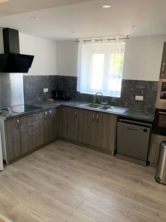 Appartement à MONTCEAU-LES-MINES