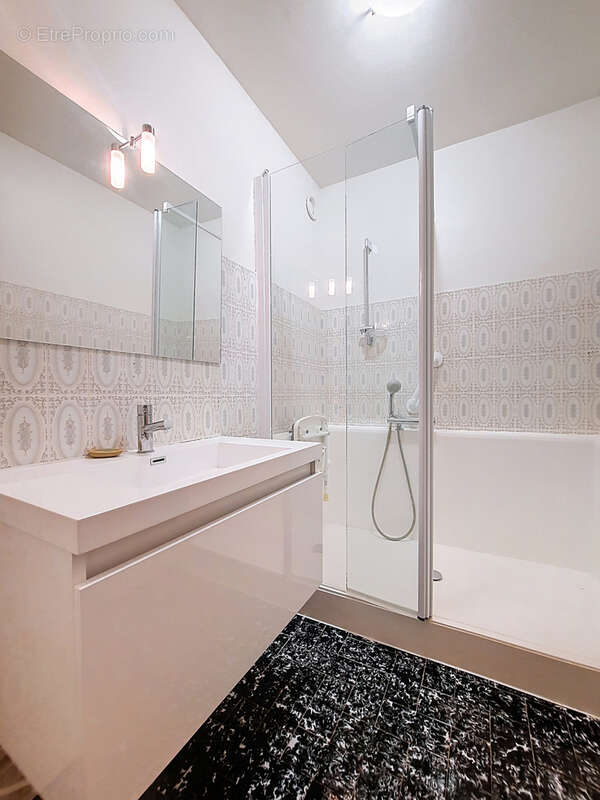 Appartement à VENISSIEUX