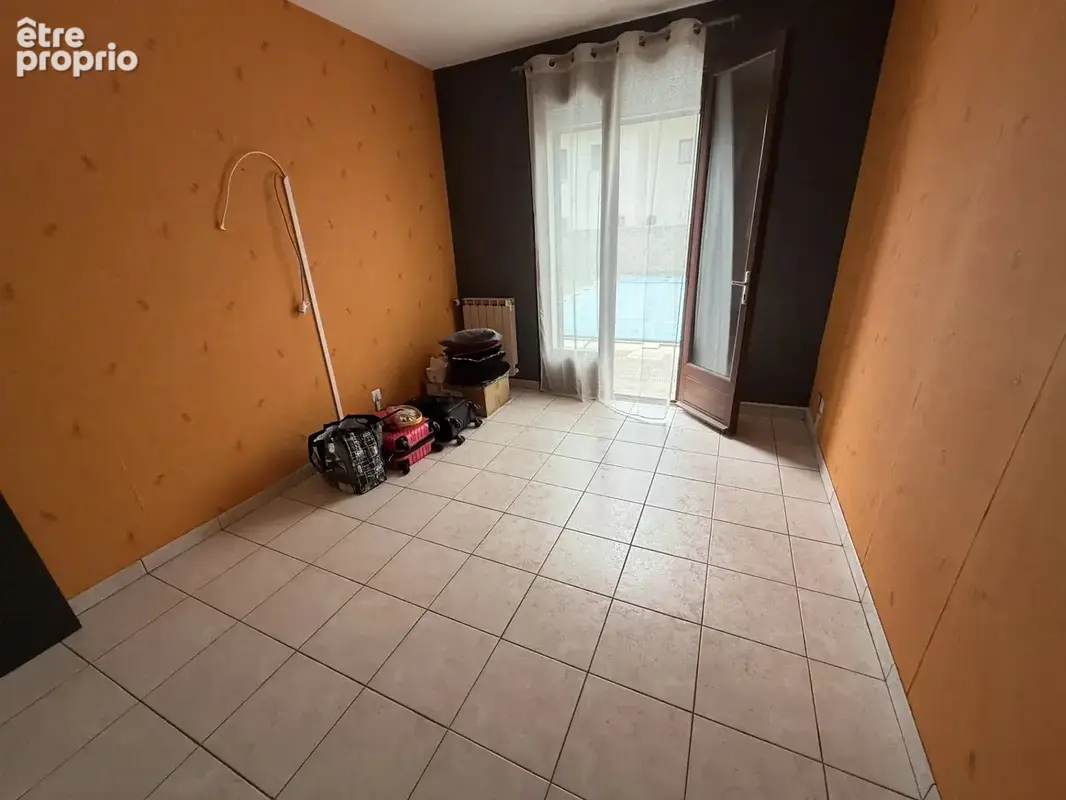 Villa T5 avec garage et piscine - photo 9
