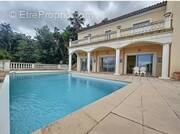 Maison à MANDELIEU-LA-NAPOULE