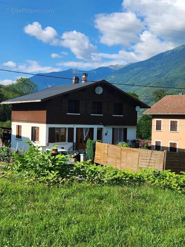 Maison à SAINT-PAUL-SUR-ISERE