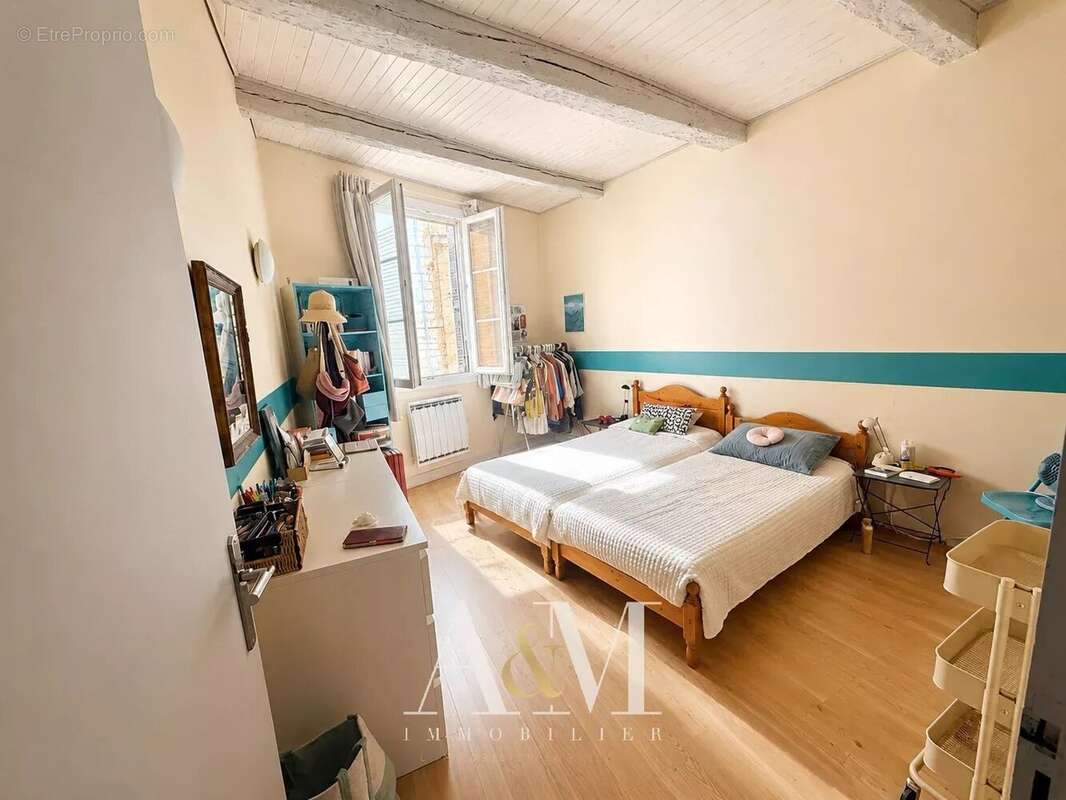 Élégante Maison de Maître en Pierre Restaurée (167 m²) - photo 4