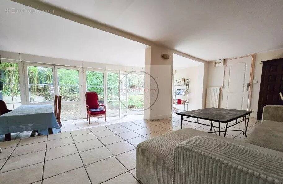 Maison à MONTREUIL