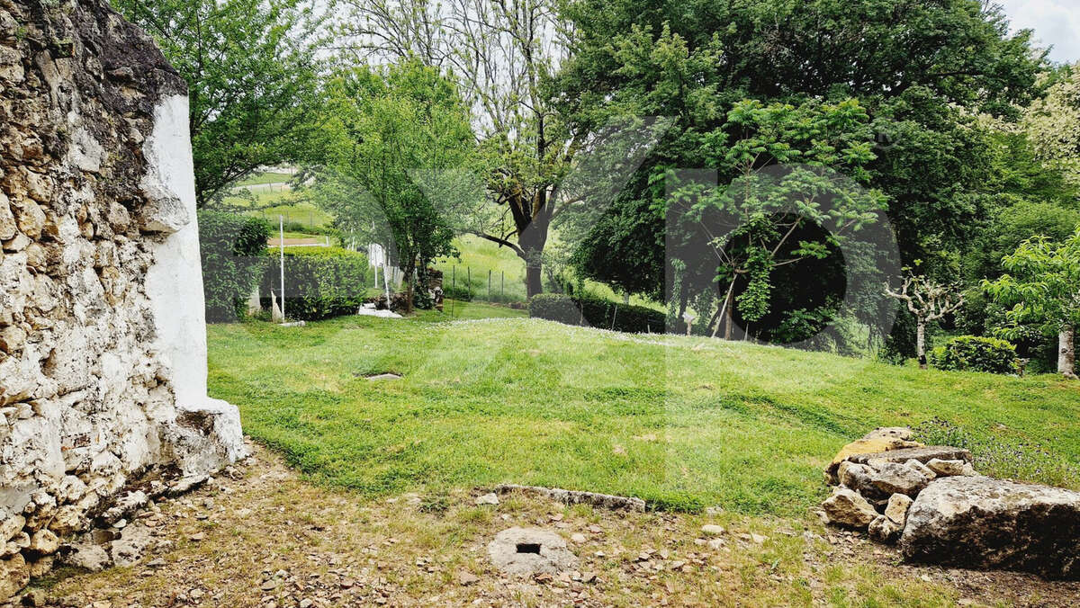 Terrain 376 m² à Langoiran  - photo 3
