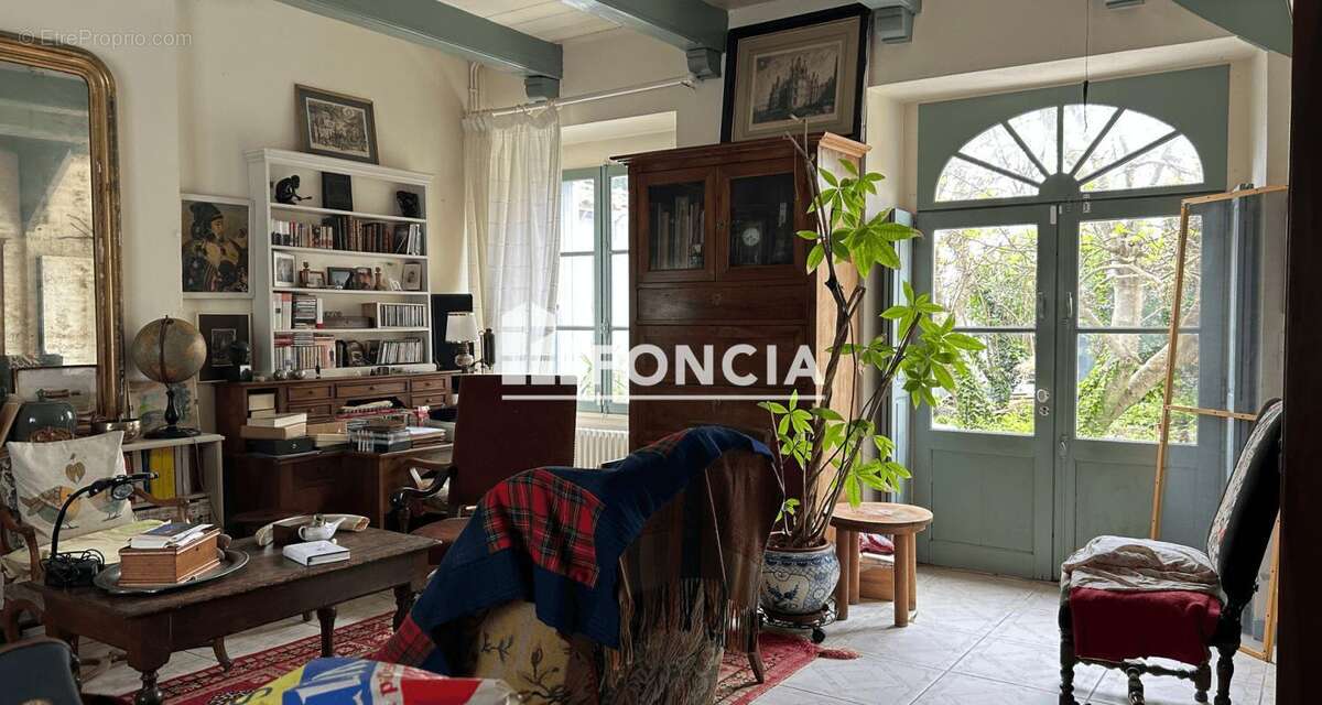 Ile de noirmoutier - maison de caractere rare - dans le quartier historique de noirmoutier - photo 2