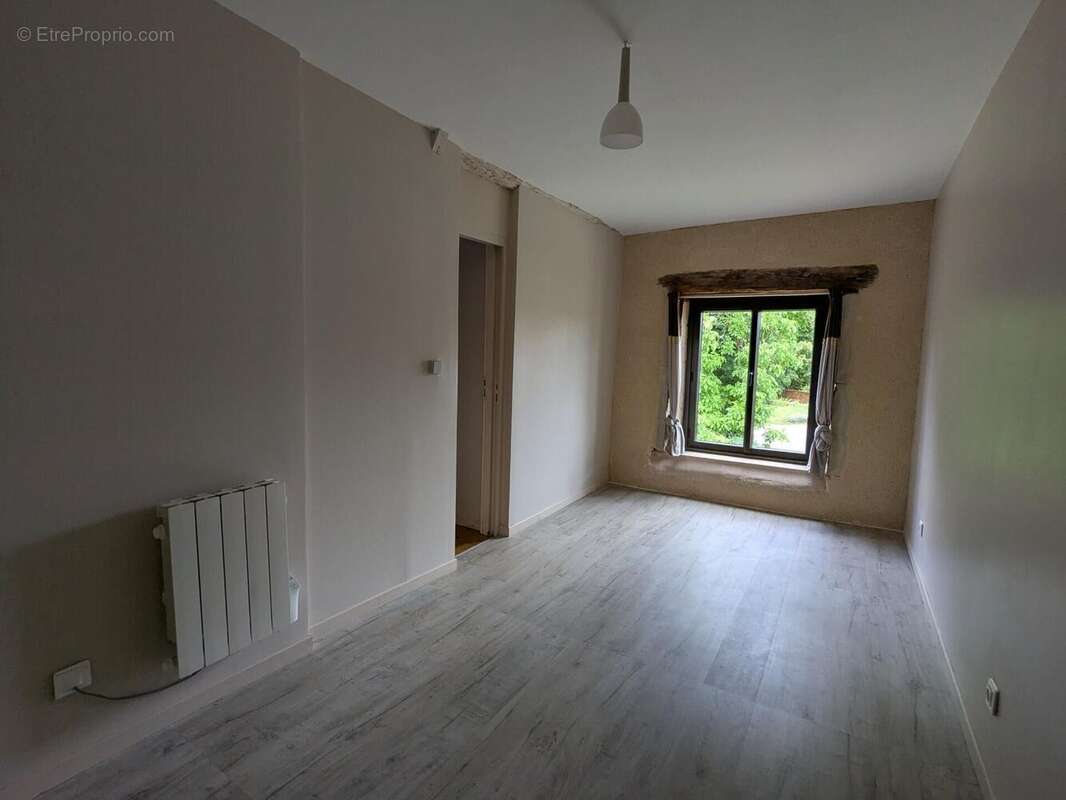 Maison 215 m² à Saint-Projet  - photo 8