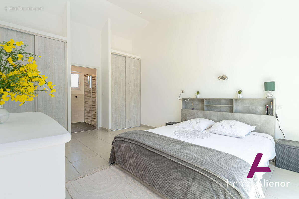 Maison 134 m² à Audenge  - photo 9