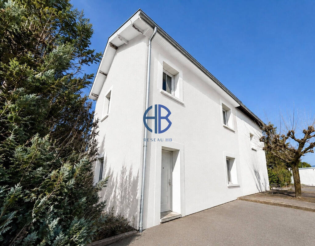 Maison à CORBELIN