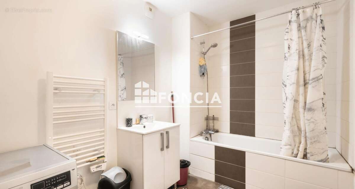 Un T3 moderne, accessible à tous et à petit budget : idéal pour bien démarrer ! - photo 5