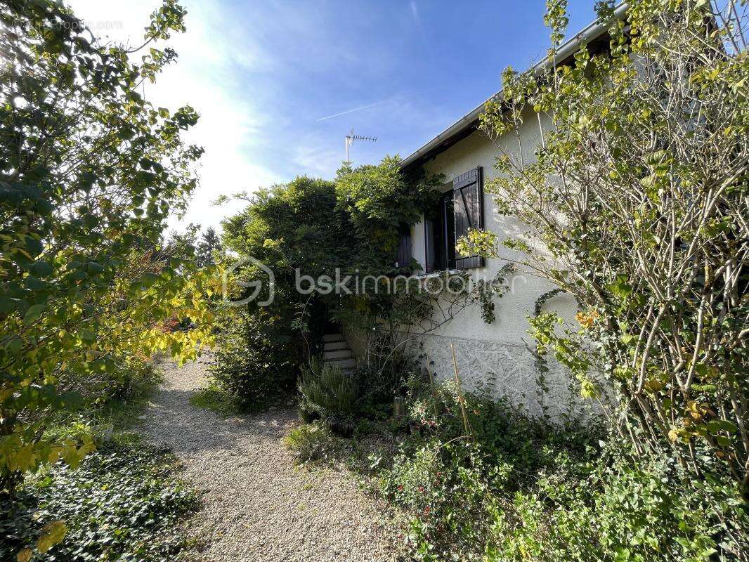 Maison à BOIS-LE-ROI