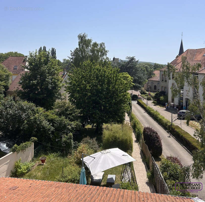 Appartement à MOULINS-LES-METZ
