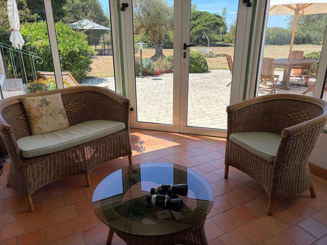 Soullans 85300 - domaine prive de 3,2 hectares clos - propriete d'exception avec granges et presqu'ile - photo 10