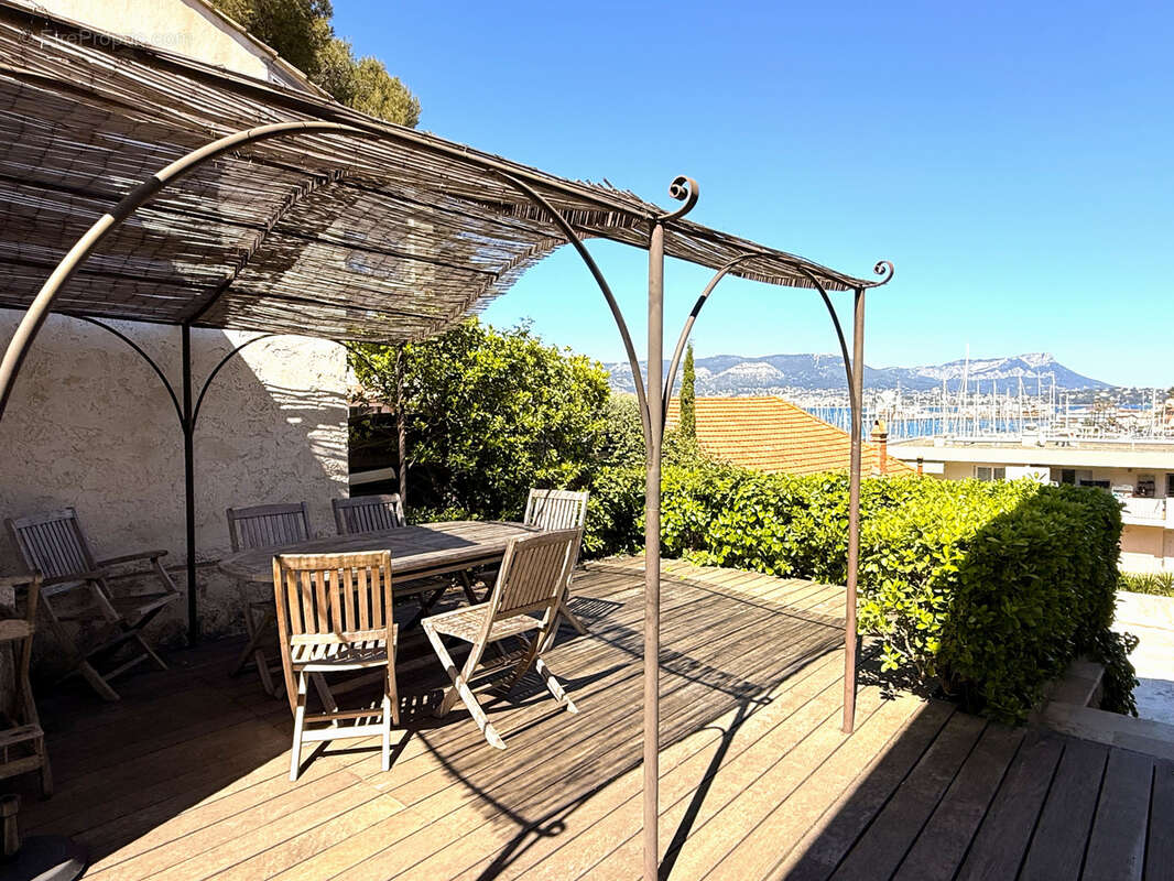 Maison à SAINT-MANDRIER-SUR-MER