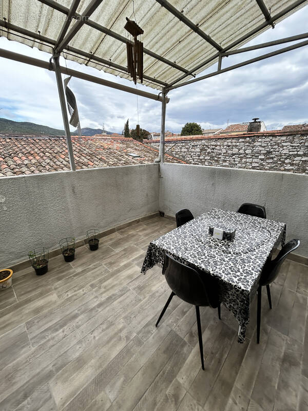 Appartement à GANGES