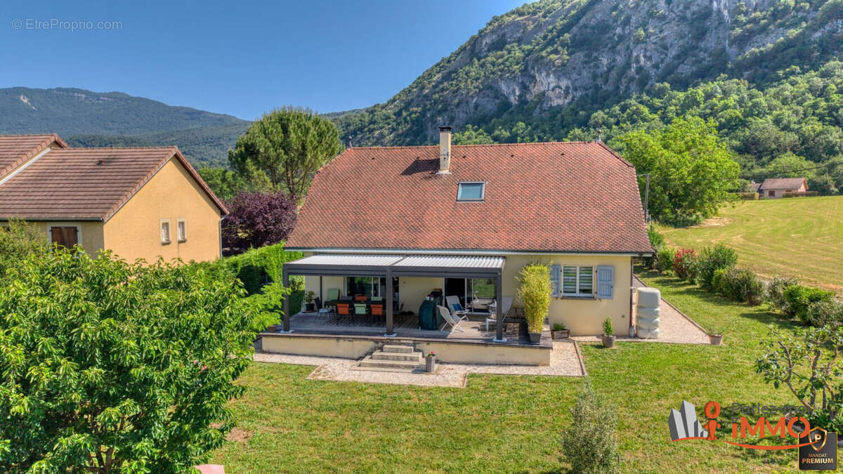 Maison à SAINT-BENOIT