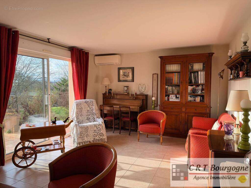 Maison à VILLIERS-SAINT-BENOIT