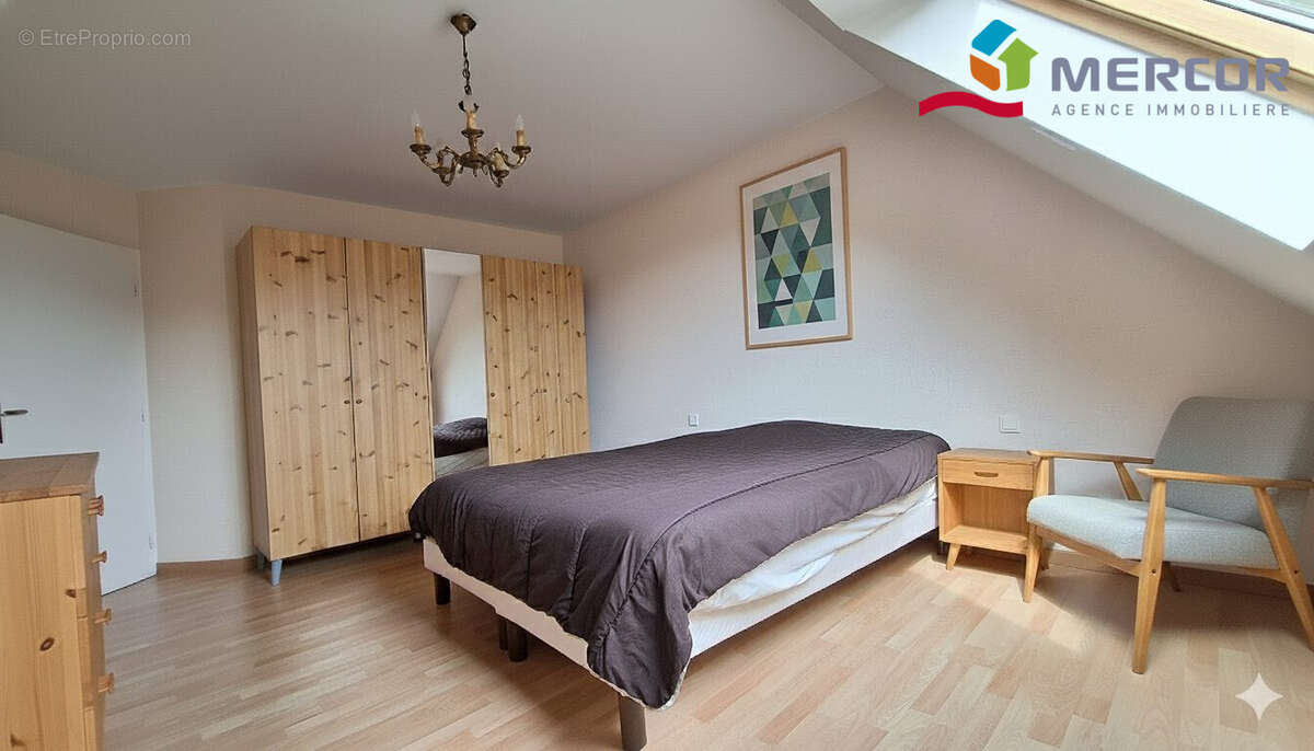 Chambre parentale - Appartement à ECKBOLSHEIM