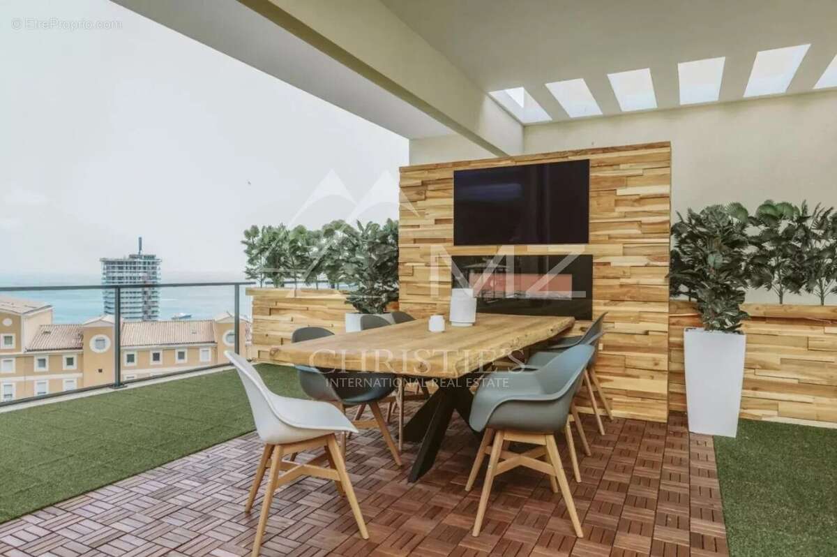 Appartement à BEAUSOLEIL