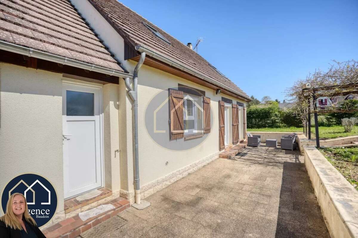 Maison à NOGENT-LE-ROI