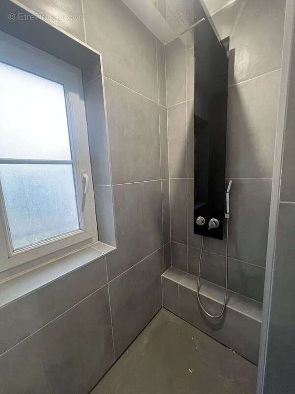 Appartement à DOURDAN