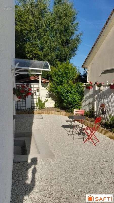 Photo 2 - Appartement à BOISSY-SOUS-SAINT-YON