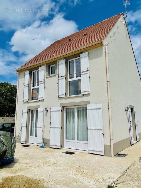 Maison à MONCHY-SAINT-ELOI