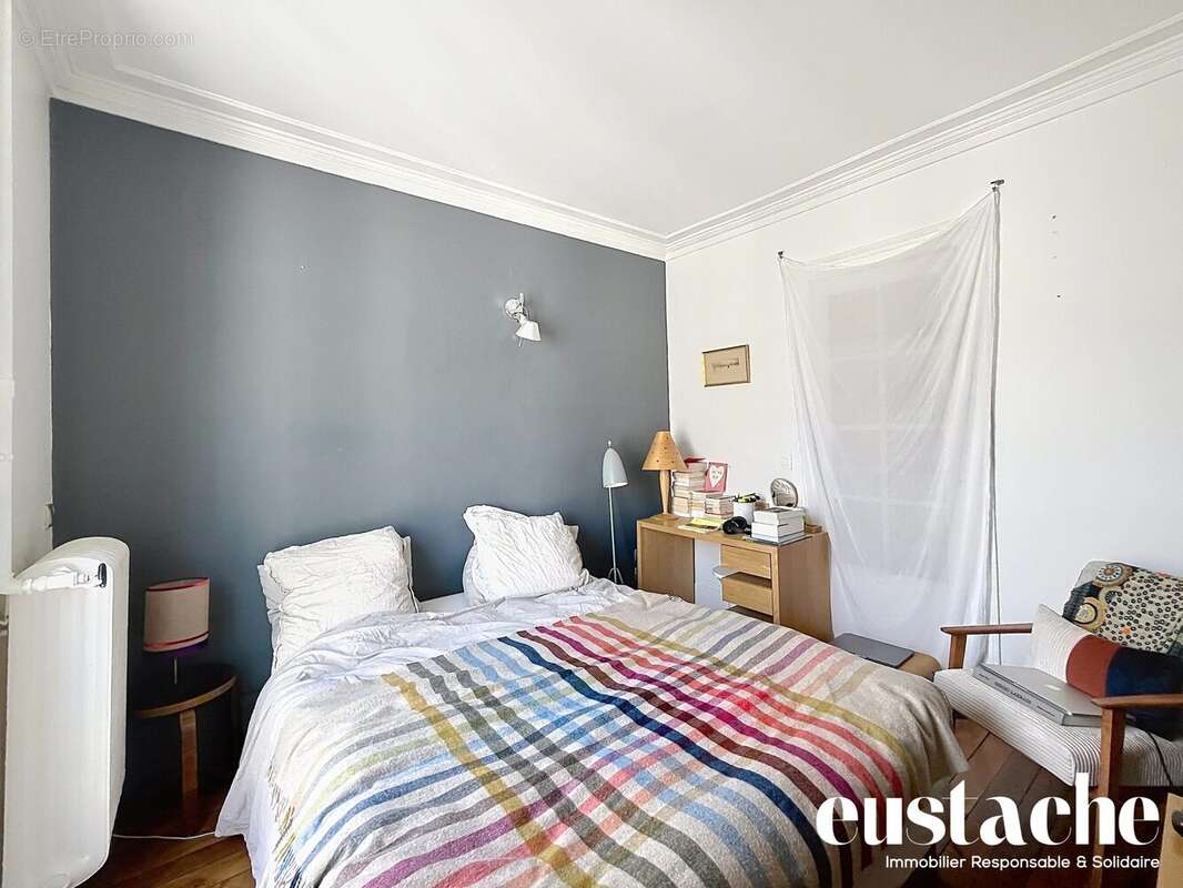 Appartement à PARIS-10E
