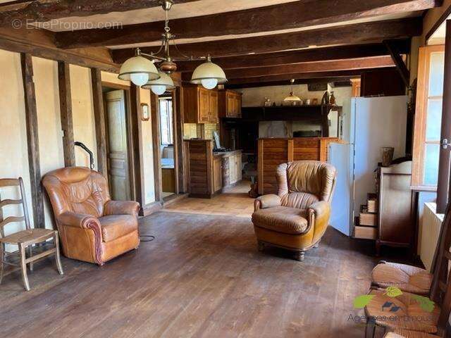 Maison à SAINT-SALVADOUR