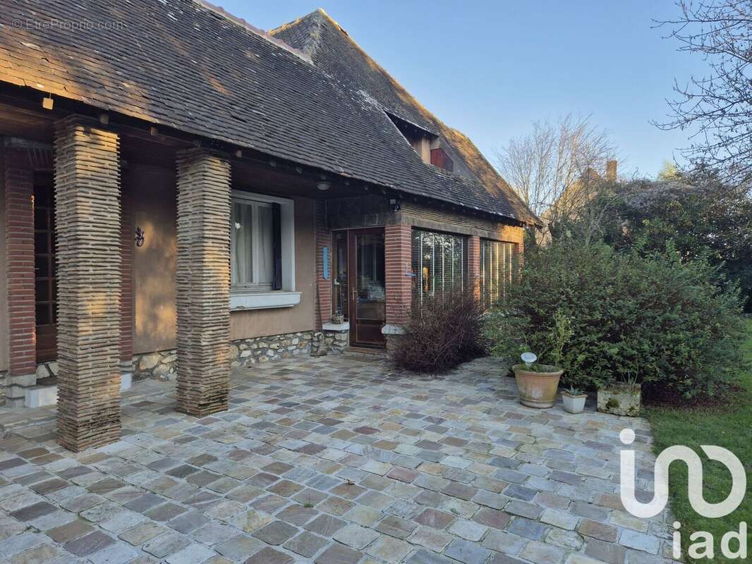 Photo 2 - Maison à COUBERT