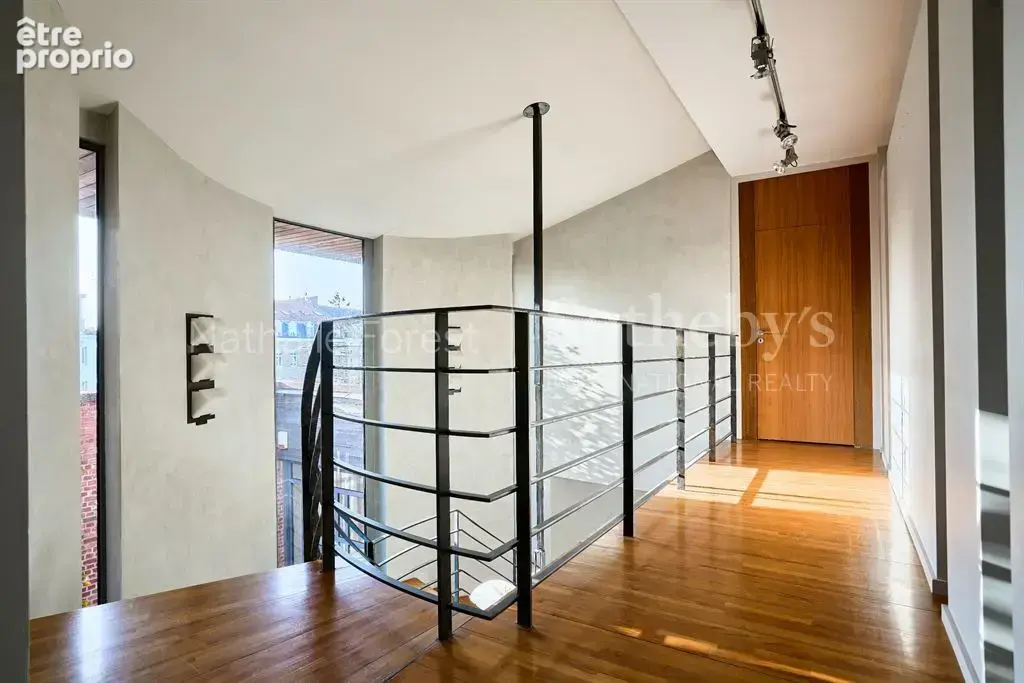 Vieux Lille , splendide Penthouse type 5 de 320 m2 , 3 terrasses , garage. - photo 12