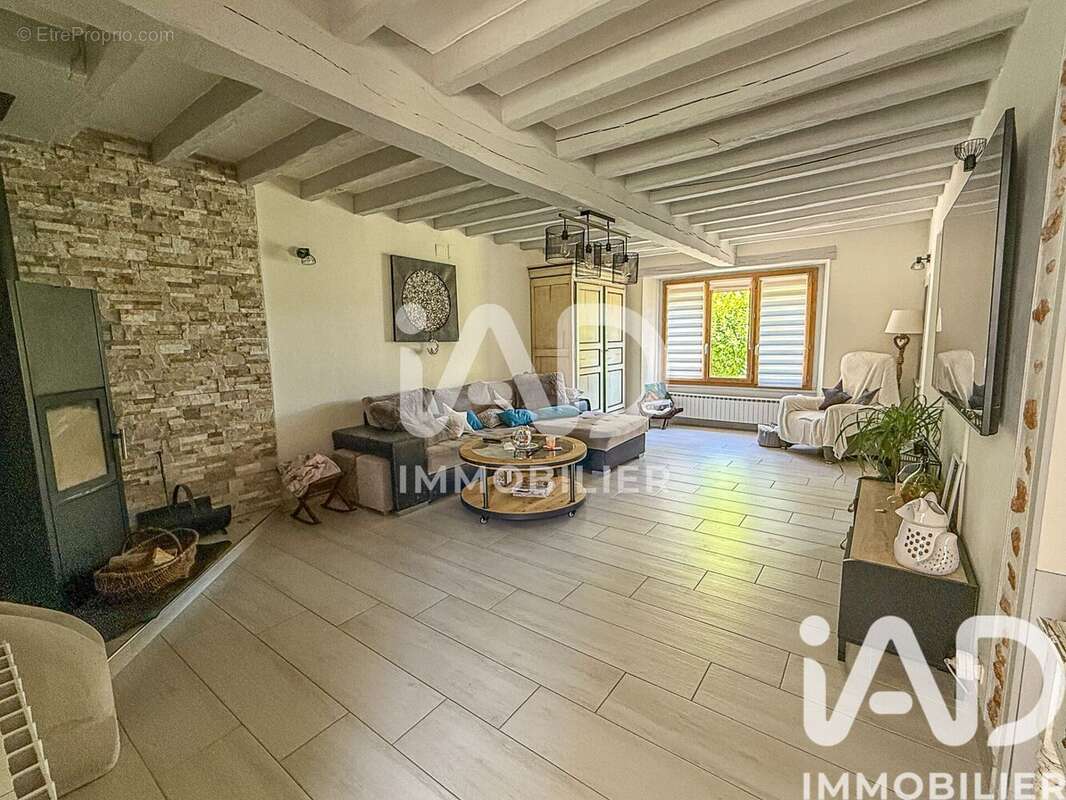 Photo 3 - Maison à JOUY-SUR-MORIN