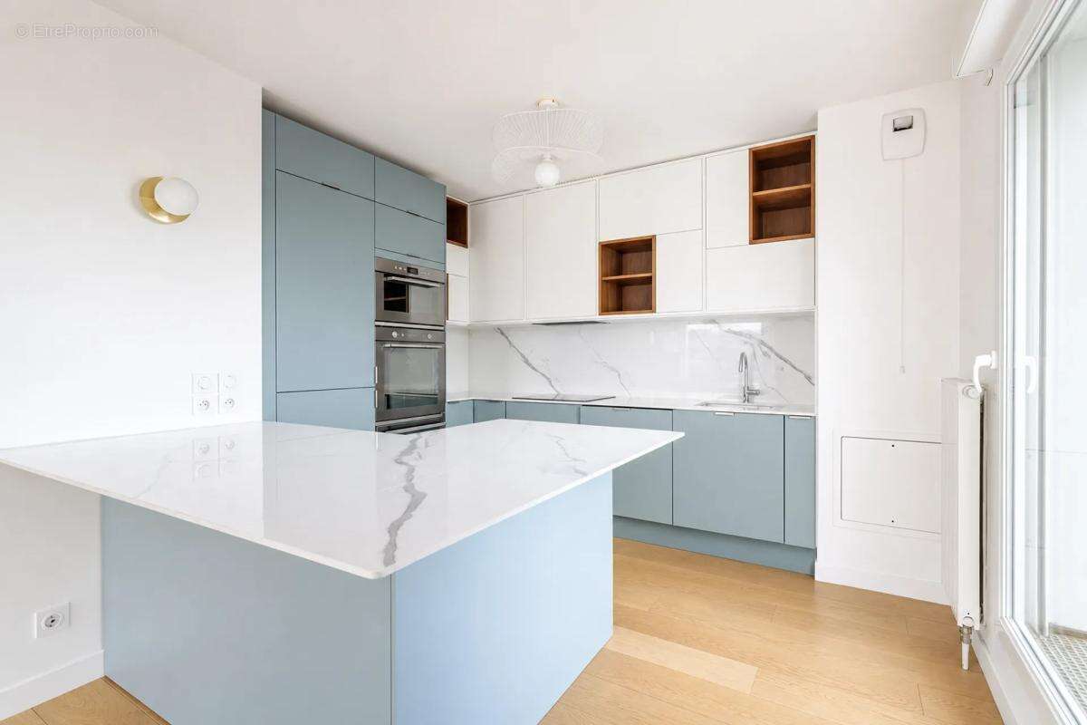 Appartement à LE PERREUX-SUR-MARNE