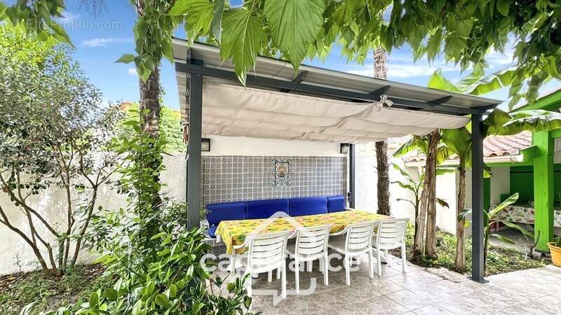 DAX – Maison de 5 chambres avec piscine + 2 logements indépendants avec rendements locatifs - photo 9