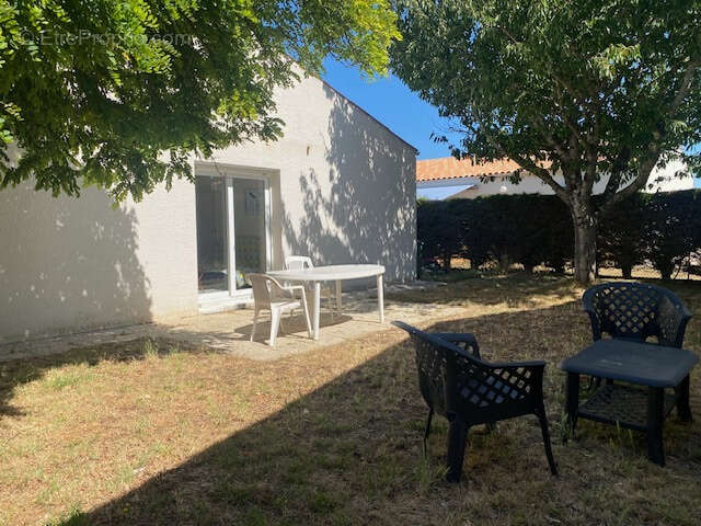 Maison à LA BREE-LES-BAINS