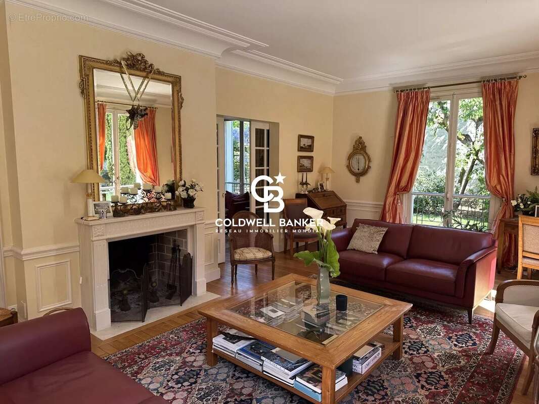 Maison à LE VESINET