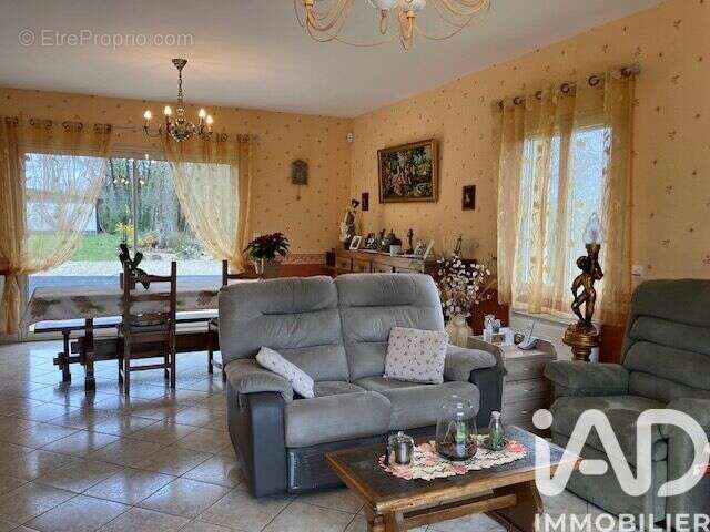 Photo 5 - Maison à MEYRALS