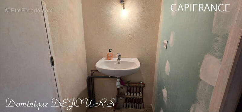 Maison à SAINT-MAURICE-EN-CHALENCON