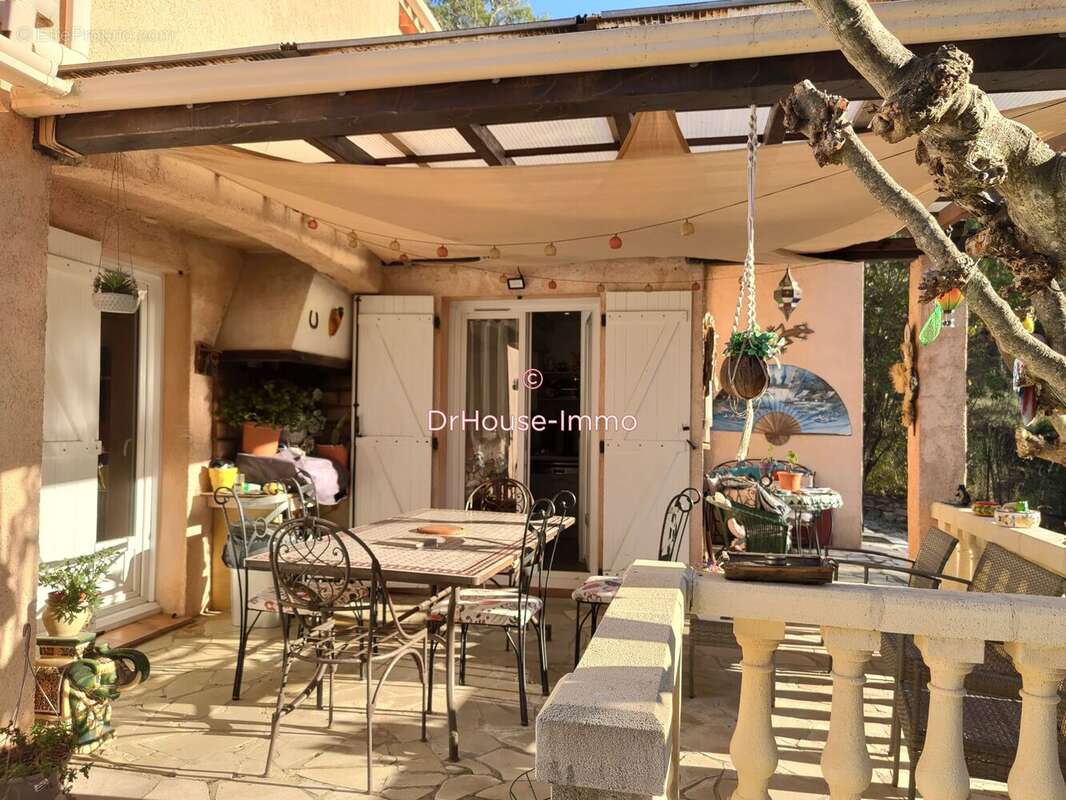 Maison à FORCALQUEIRET