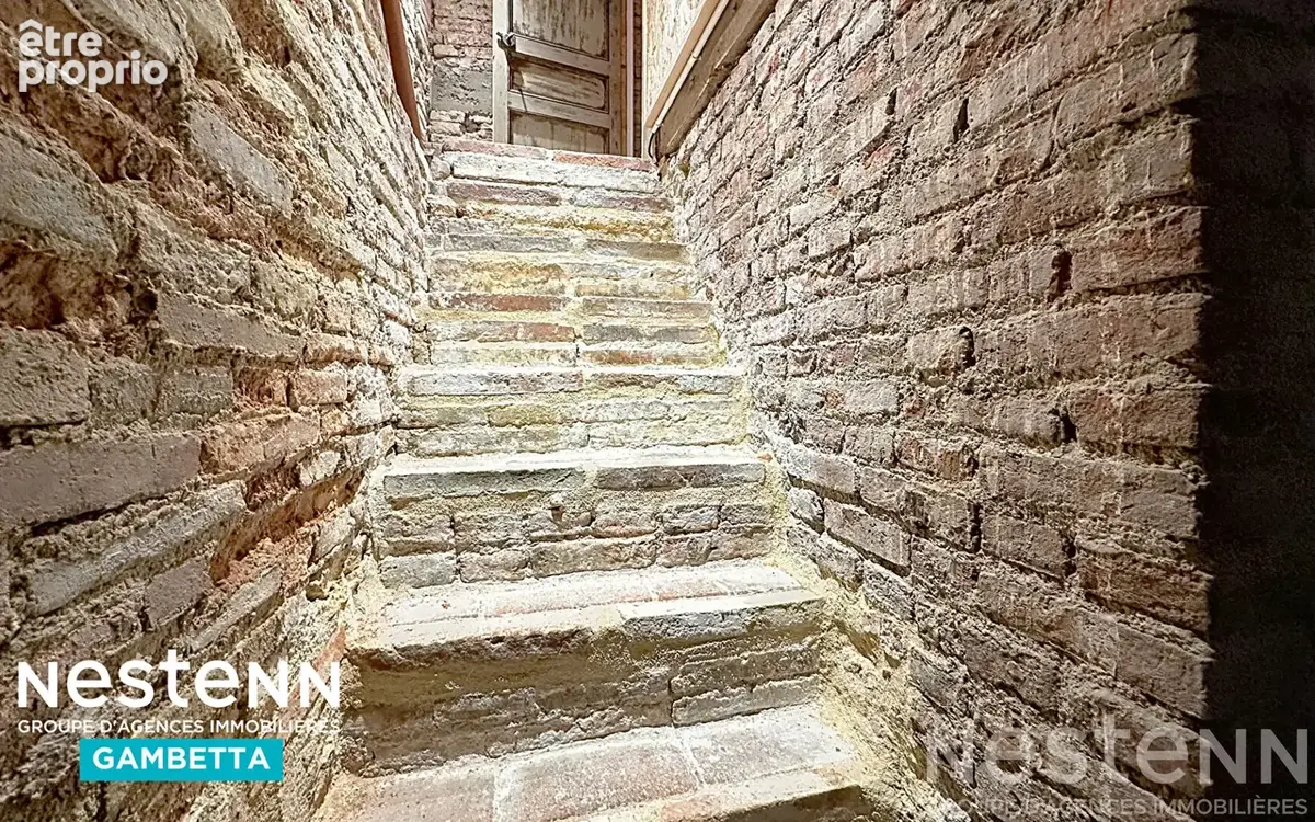 A vendre maison de ville avec jardin, cave et garage - photo 9