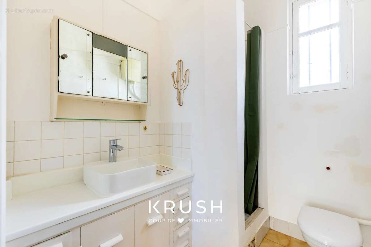 Appartement à SAINT-CYR-SUR-MER