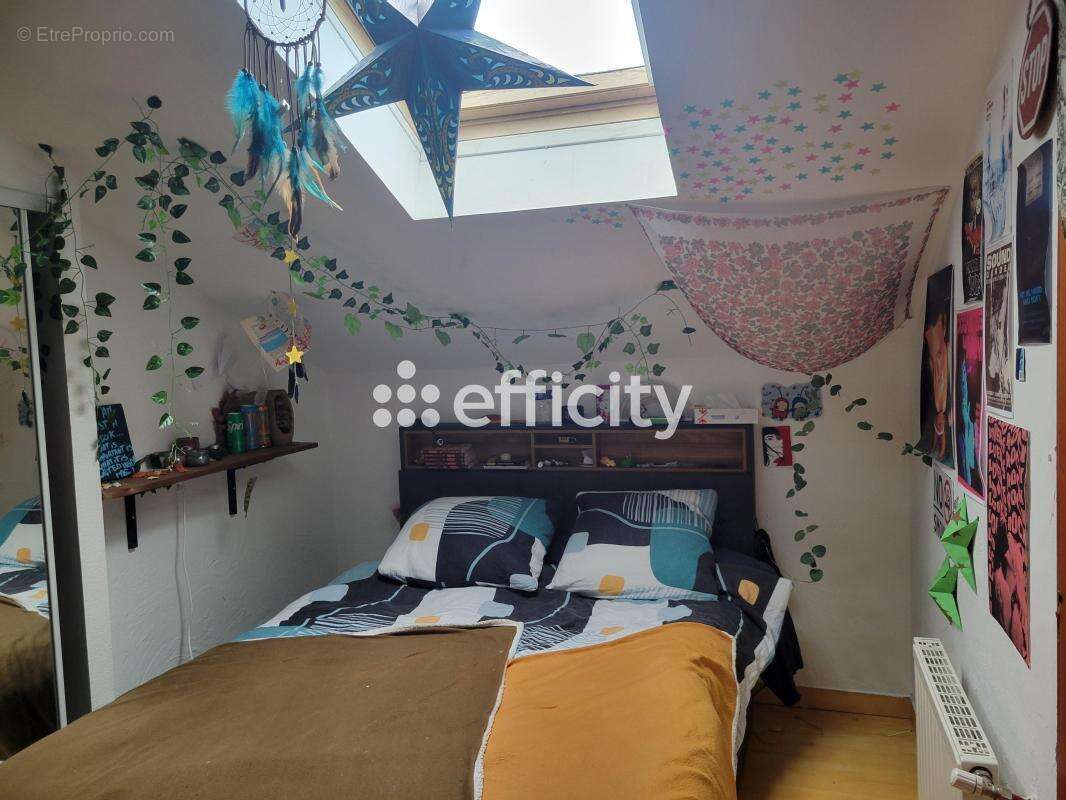 Appartement à BOURG-DE-PEAGE