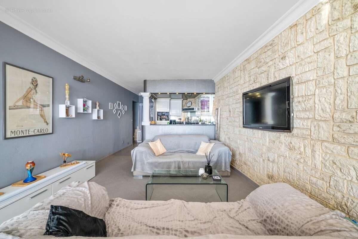 Appartement à CAP-D'AIL