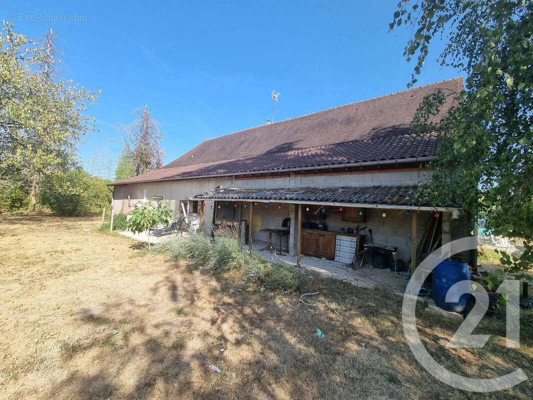 Maison 138 m² à Sornay  - photo 14
