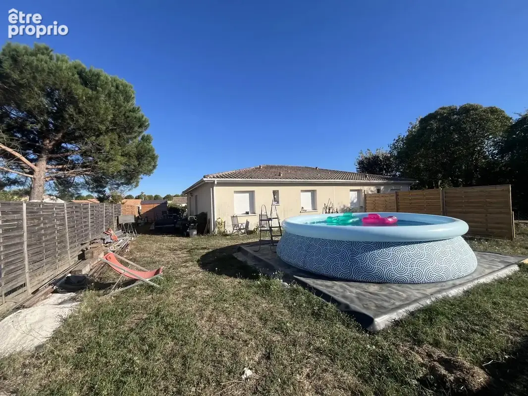 Ensemble immobilier loue en meuble - photo 3