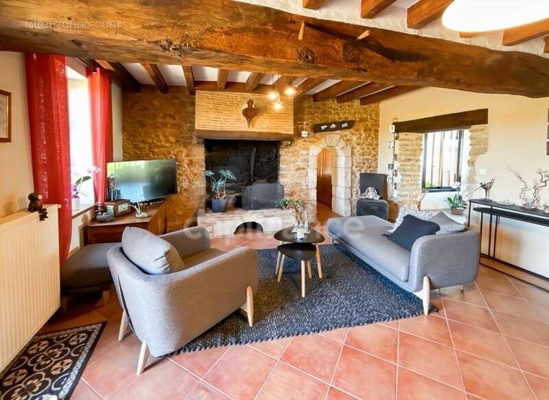 Maison à vendre longère rénovée trois chambres LAVARE (72) - photo 5